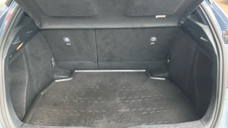 Toyota C-HR 1.8 Hybrid Design 5dr CVT Hybrid Hatchback